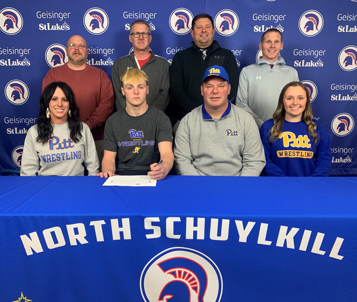 Congratulations to Spartan wrestler, Ricky Halford, on signing a letter of intent to continue his academic and wrestling careers at the University of Pittsburgh at Johnstown!
Pictured with Ricky are his parents, Angel and Rick, and sister, Giavana
Congratulations, Ricky!