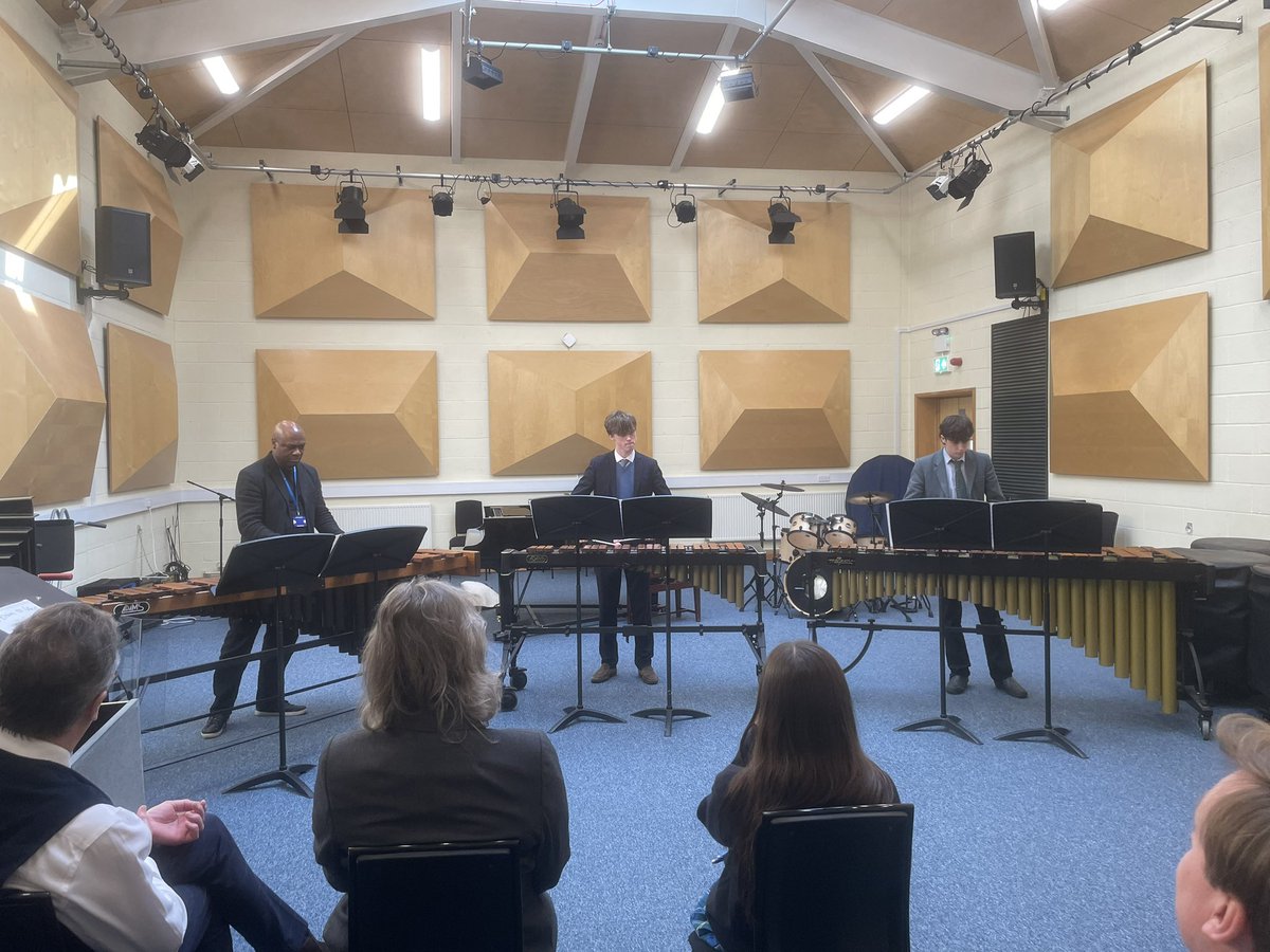 We were treated to a wonderful selection of piano and percussion at today’s lunchtime concert!
