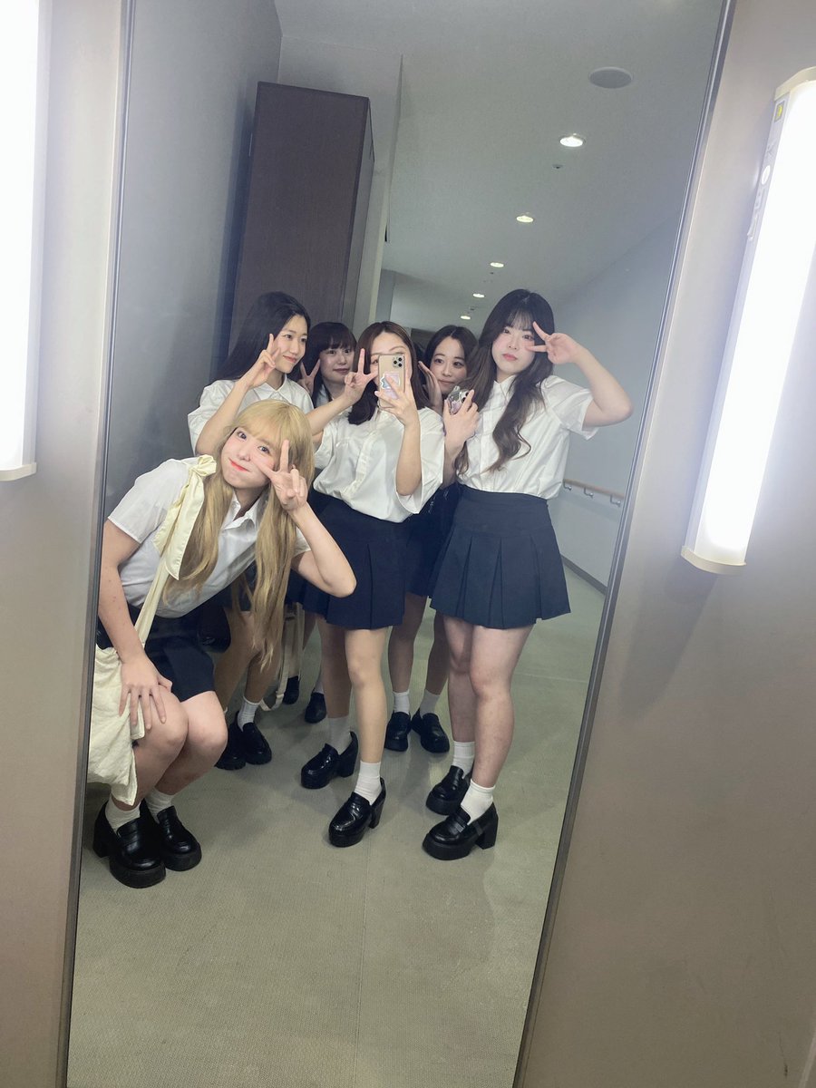 miracle_gaoyue's tweet photo. Emotion2日間お疲れ様でした！！！

1日目はIZ*ONEのhighlight、
2日目はオープニングアクトと
IVEのoff the recordと
ずっとやりたかったおまごるちゃんのshowerを
踊りました！！！！！

1日目酔っ払いすぎてダンスフラフラだったので
本番の日はジョッキ3杯までに控えますううう https://t.co/KE46AUJ2MU