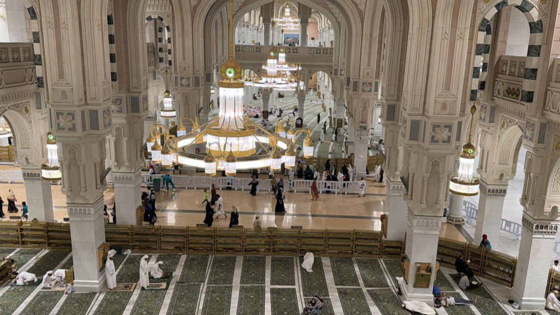 Asalamu Alaikum Jummah Mubarak! Remember us all in your prayers. Inside Masjid Al Haram