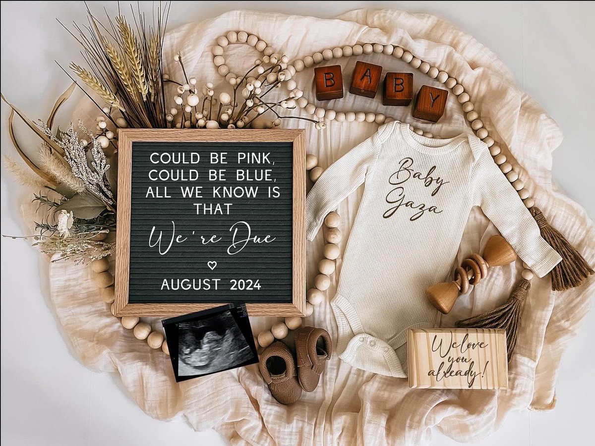 Kiyatta22's tweet photo. Proud to announce how excited we are and what a secret we’ve been keeping. Baby Gaza is on the way 🥰🍼🧸 https://t.co/Ho8upavU0Z