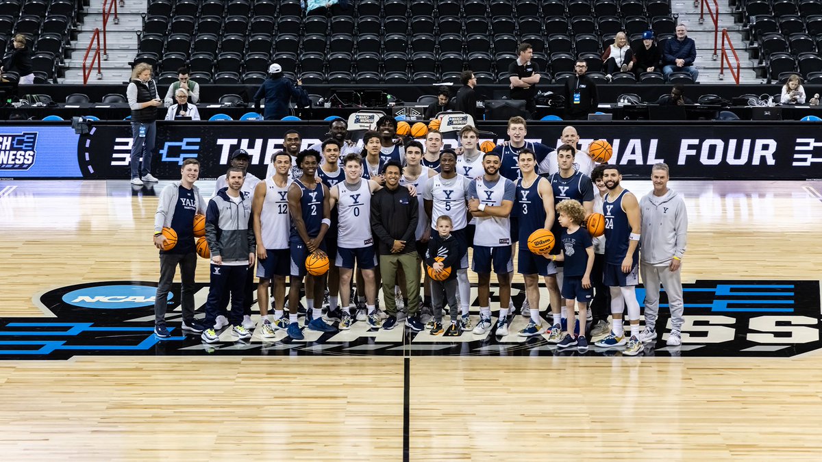 Yale Men's Basketball tweet media