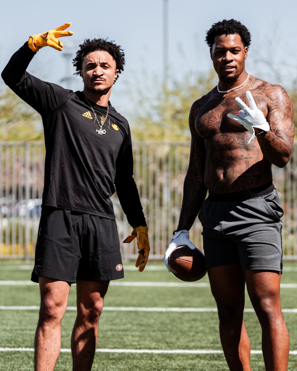 ASUFootball's tweet photo. Off-szn work at the crib 💪
#ForksUp /// #ProDevils https://t.co/ixJHZtYWDP