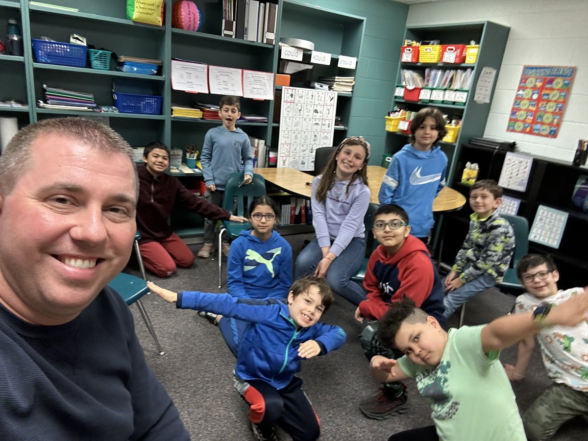 Our #CPChampionCheetahs had a great CREW meeting today talking all about the importance of friendship! Check out some of our CREW selfies! #PWCSProud