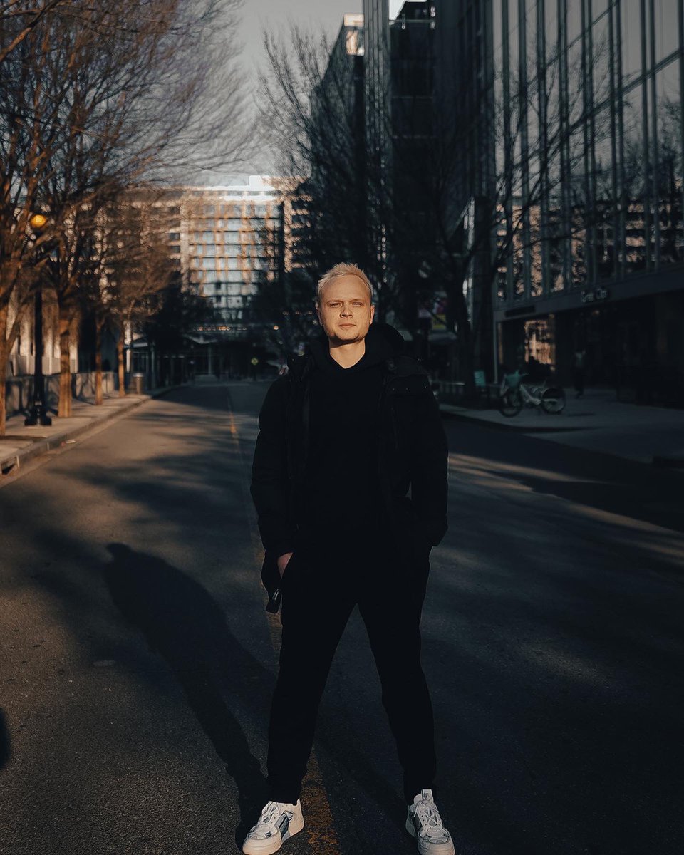 moritz_hofbauer's tweet photo. It’s a big weekend ahead!😎
See you tonight in Washington D.C at @soundcheckdc !🔥🙌
Tomorrow: Chicago @PRYSMChicago @serumwav
Sunday: Miami @ultra
See you on the dancefloor!🙌
__
📸: luucasgaarcia
#fckngserious #soundcheckdc #prysm #serumwav #ultramiami #ontour https://t.co/Emkqw39T3O