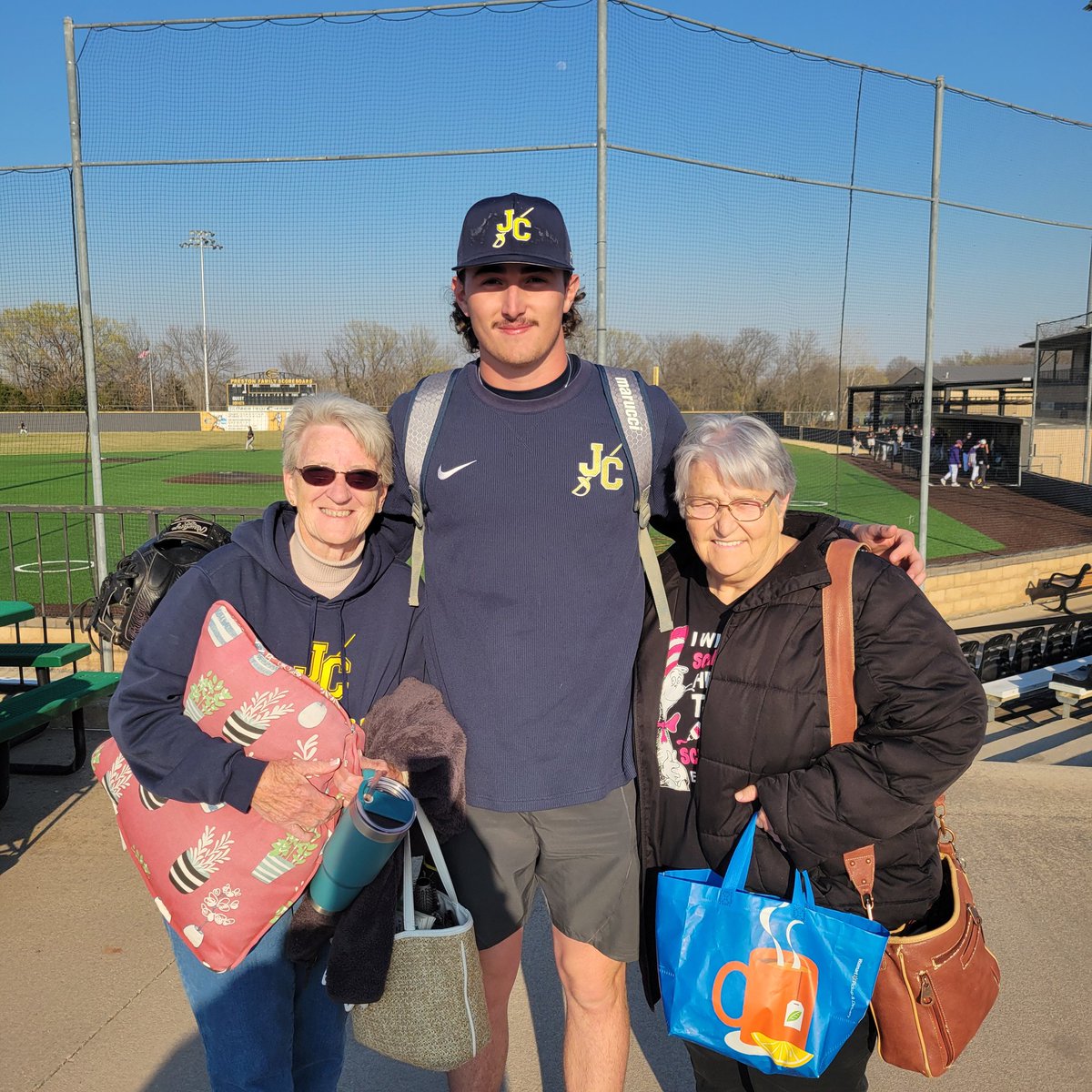 Big B & the JCCC Cavs took both games today vs DCCC in Emporia! B went 5 innings in game 2. Gave up 5 hits, 2 runs, 2 earned runs, 5 strike outs, 0 walks, & got the win! And had time to hug his two amazing grandmas after the game! Always proud of this man-child of mine! #32