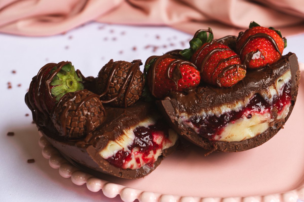 brunnaeduardab's tweet image. Passando pra lembrar que faltam 10 dias pra Páscoa e ainda da tempo de encomendar 🫶🏻