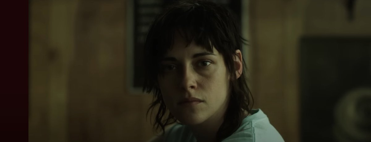 metaplexmovies's tweet photo. can't stop thinking about LOVE LIES BLEEDING, and how Glass twists a classic noir setup –– built drifter falls in with a fucked-up family of criminals ––  into a gutter-fantasy sapphic love story about bodies, dads and death, and it plays like a horrible, beautiful pulp dream. https://t.co/hdmOUfO7Nn