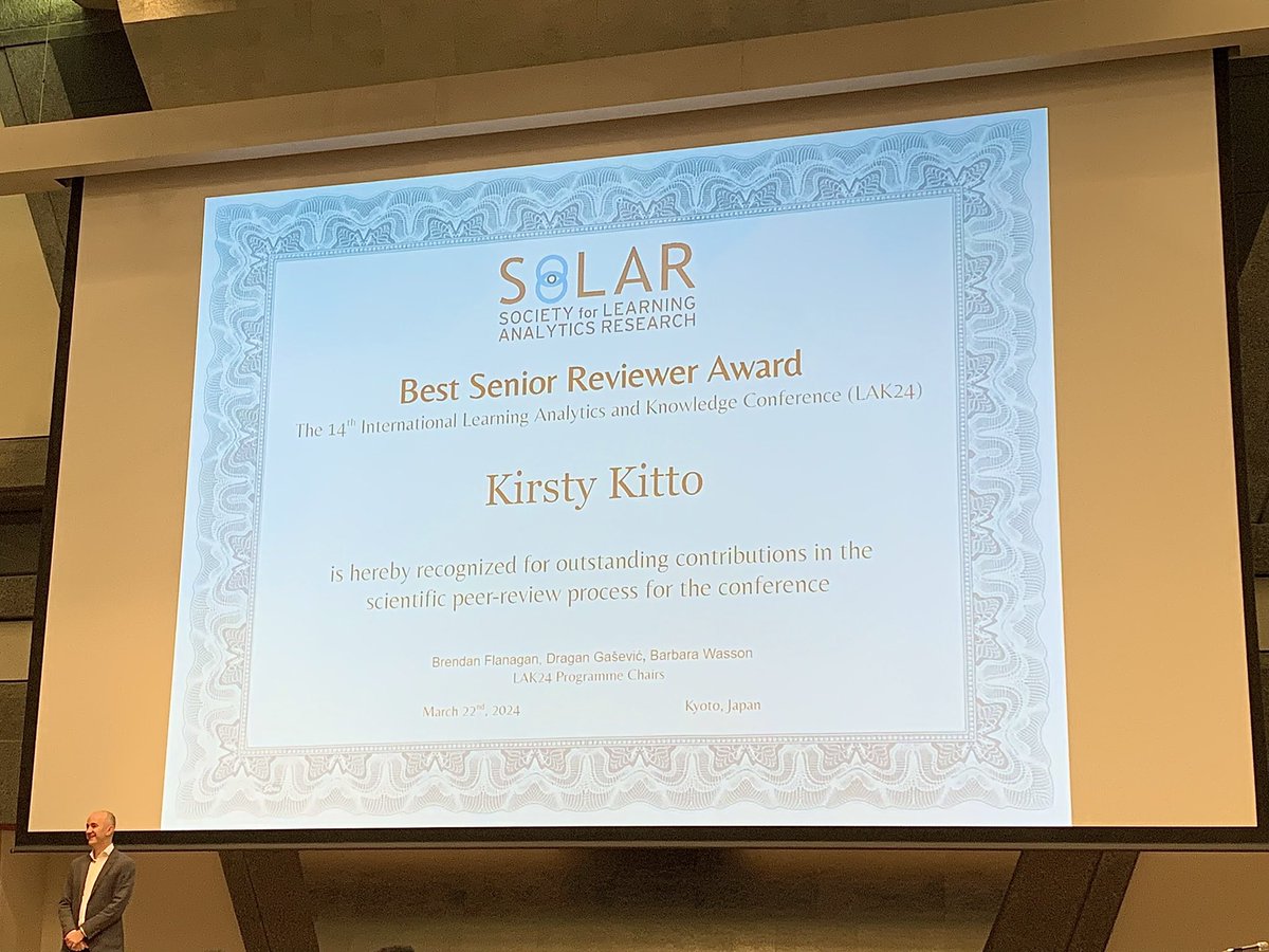 Go @KirstyKitto who *again* wins Best Reviewer Award! Awesome service to the community #LAK24
