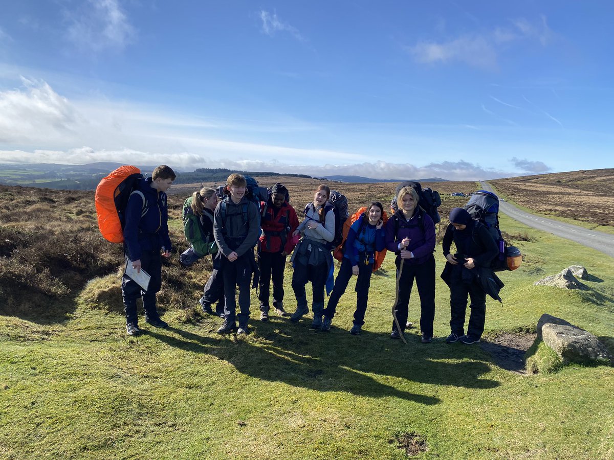 #felstedonTor What a day! Look and the views and the sunshine. A great day by all those involved #felstedDofE