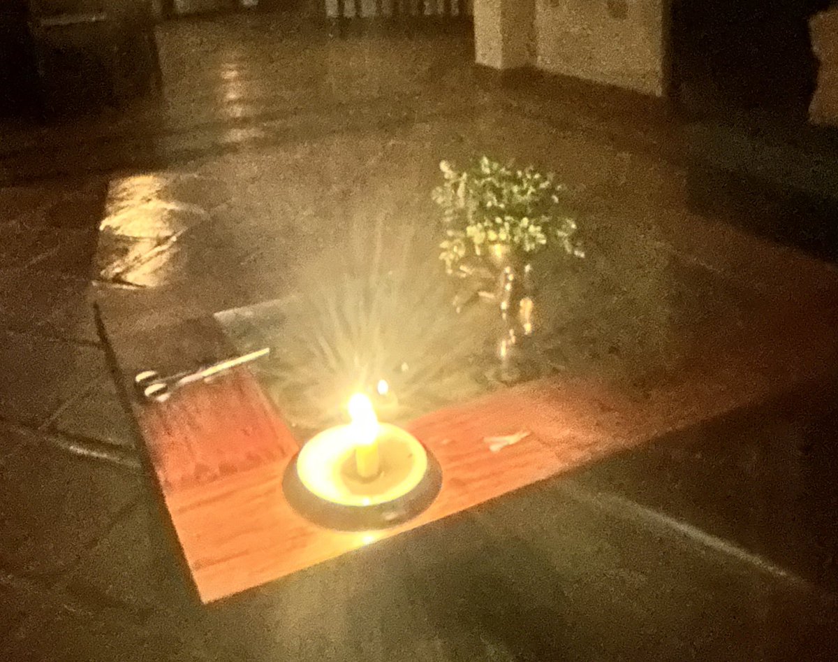 lorearraiz's tweet photo. Los cortes son de cuatro horas pero ya tenemos cinco sin electricidad https://t.co/KrrEvczxbp