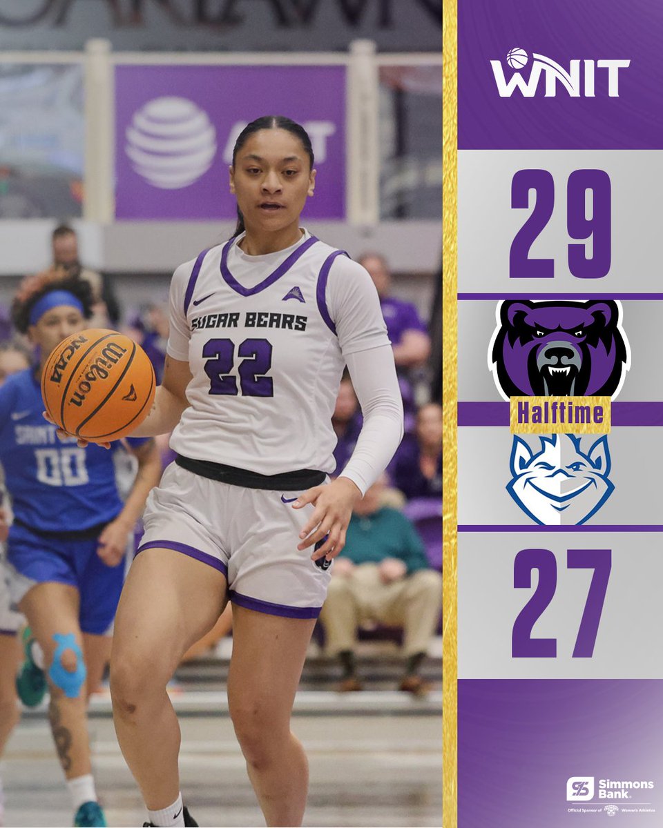 Halftime | We've got a two-point lead at the break, thanks to 13 points from Jade Upshaw! #BearClawsUp x #BearCODE