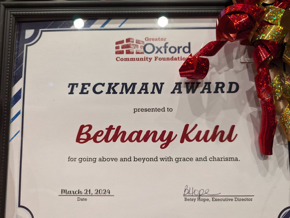 InquiryEdu's tweet photo. So lucky to get to work with the her! Congratulations Mrs Kuhl !
#teamtalawanda #educate4life #edutwitter @Kramer_TSD #talawandaempowers https://t.co/vnlYaBclu9