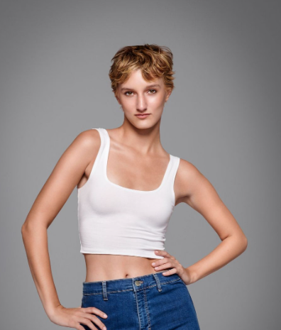 MiddleWingGone's tweet photo. Vor dem Umstyling vs nach dem Umstyling #gntm https://t.co/9BDA4WUVb1