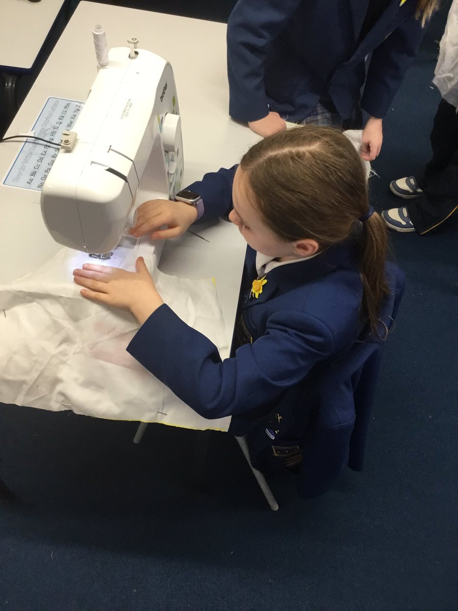 The children are making good progress with their bags in fashion club this week. Some future fashion designers in the making! #StNicksLower #StNicksInspiration