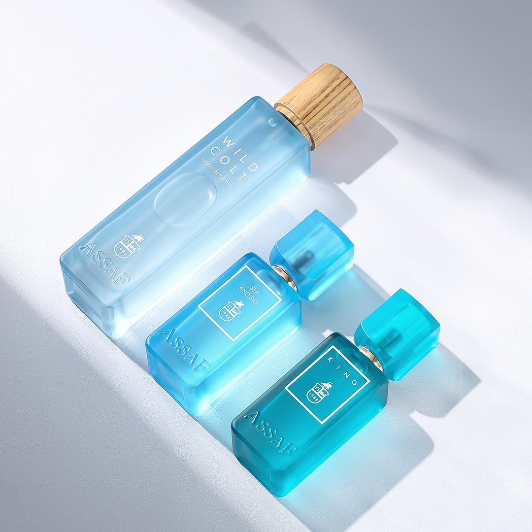 assafperfumes's tweet photo. العطور تساعد على تغيير المزاج...
من عساف🐎، وش عطرك الي يغيّر لك مزاجك؟🤍 https://t.co/Kf1kv7y6Xf