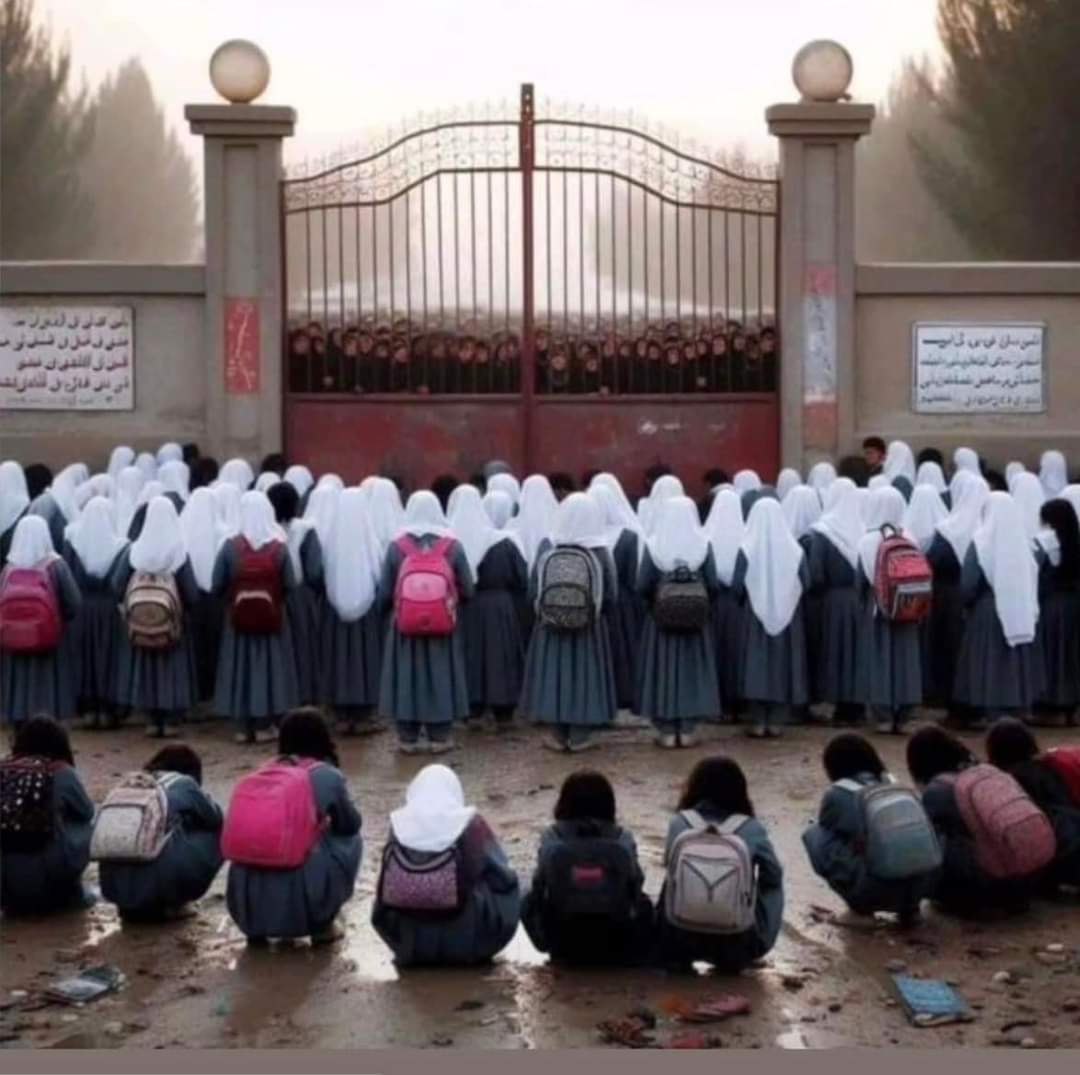 ShokranShukria's tweet photo. Afghanistan is like a prison for women and girls. https://t.co/uOGdnO7Hex