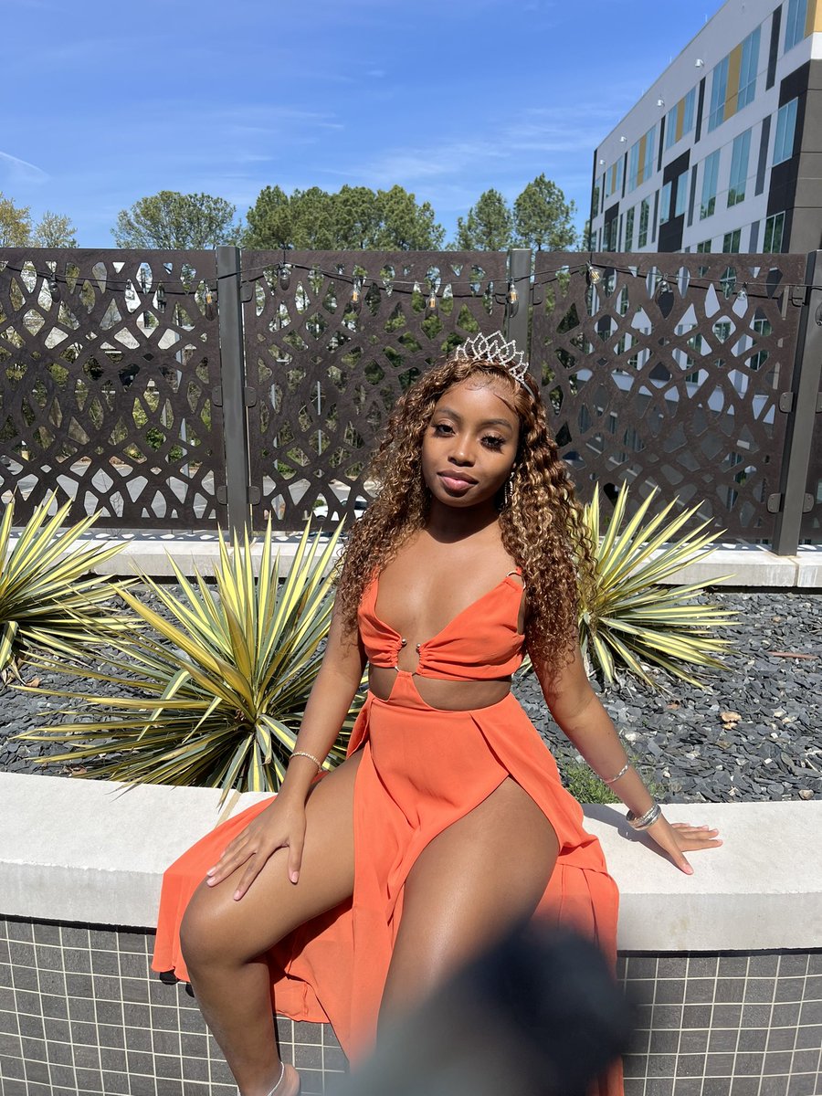 Birthday baby 🧡