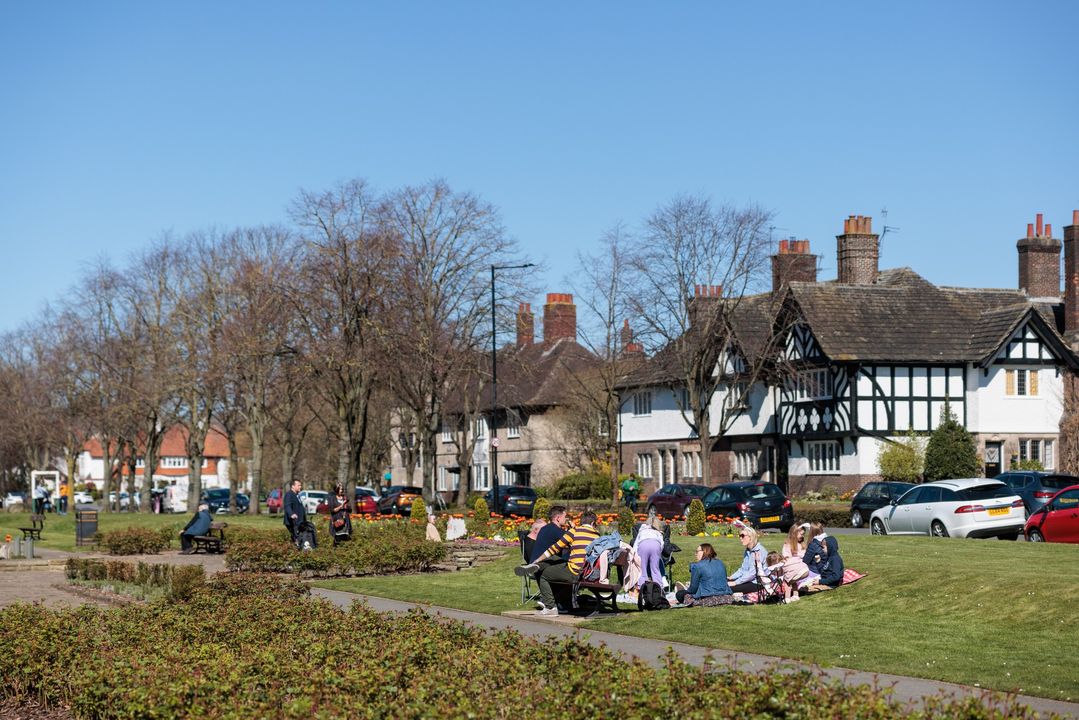 Living in and around Port Sunlight makes you happier, and we can prove it. ☀️ New research by @HistoricEngland and @DCMS shows the closer you live to listed heritage sites, the happier you're likely to be. With 900 Grade II listed houses, Port Sunlight must be pretty happy.