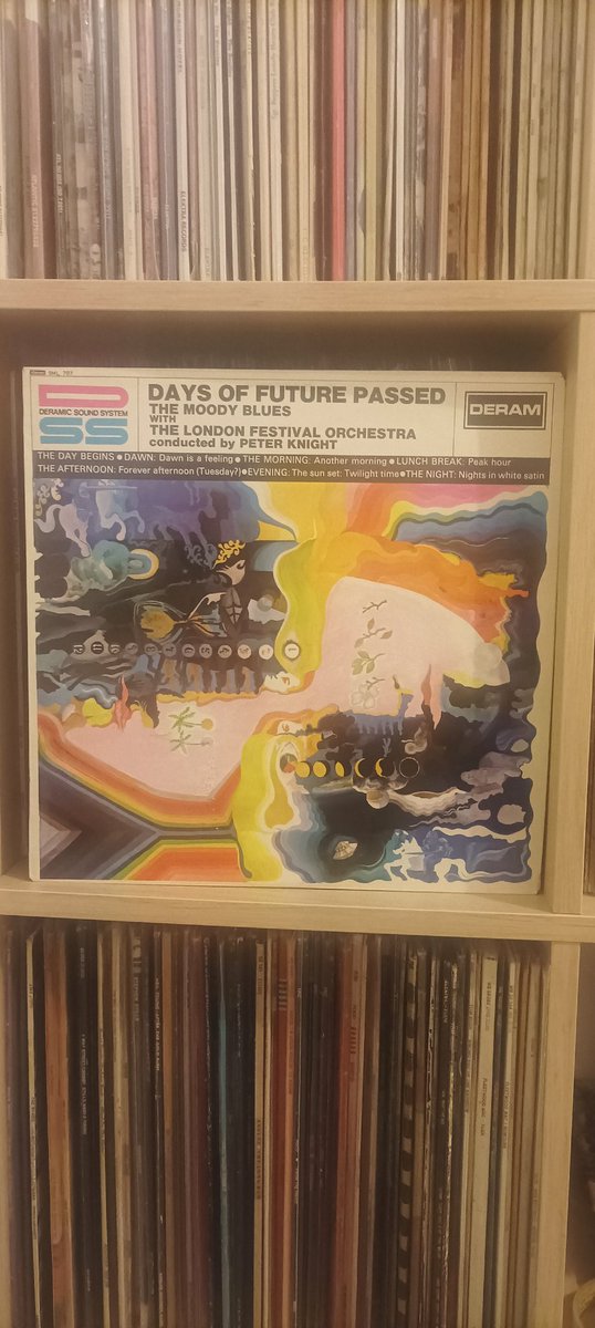 #NowPlaying #nowspinning
#TheMoodyBlues 
Days of futur passed 1967
French first press