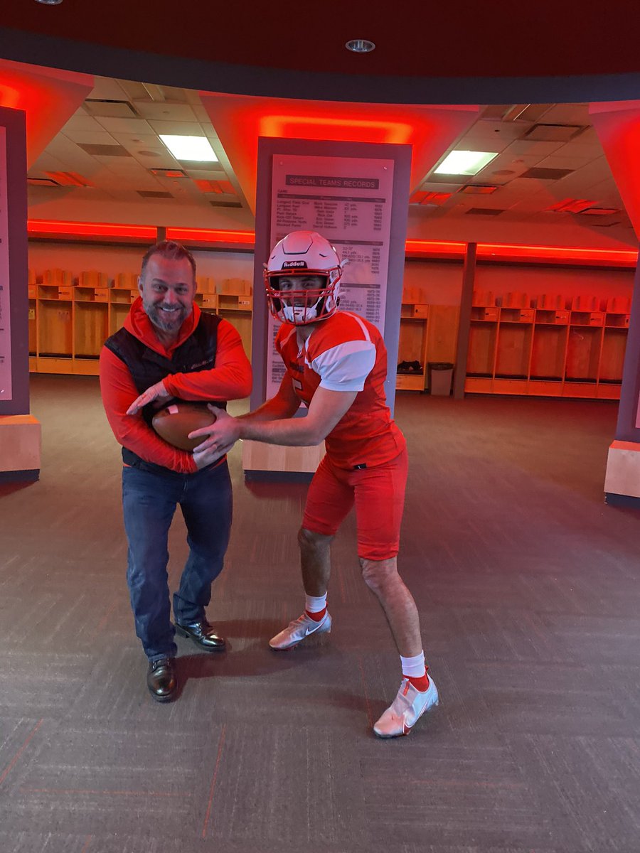 qbNumba_5ive's tweet photo. #COMMITTED @BenUFootball @Coach_Schroeder @CoachWhitley5 @nexgenscouting @lemont_football @williehayes47 @RedHawkFB 

Blessings and Lessons. https://t.co/kpnFozPI7Q