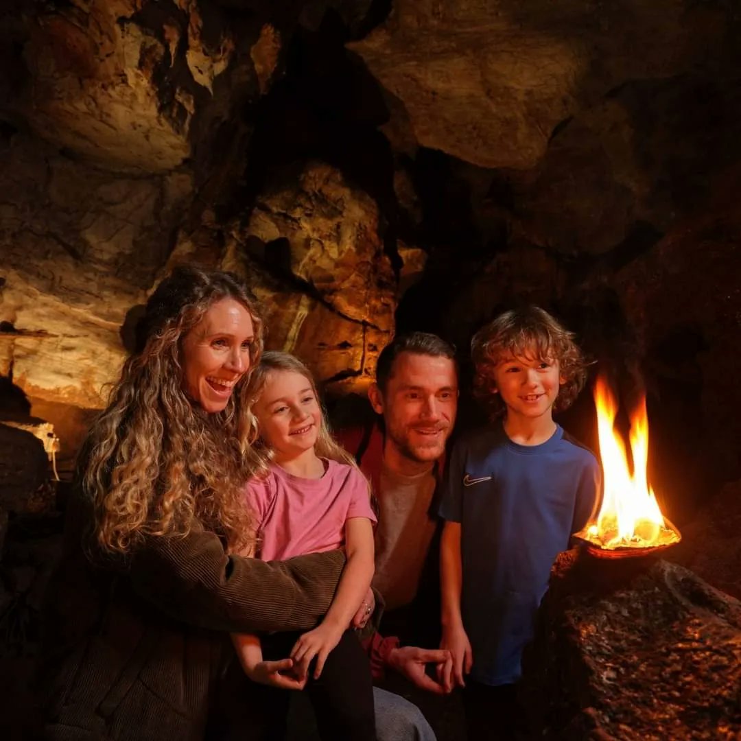 📣 This is the last weekend of Locals Month! 📣Don't miss out, for only £8, West Country residents can explore Kents Cavern with us! 👣

👉 Find out more kents-cavern.co.uk/events/detail/…