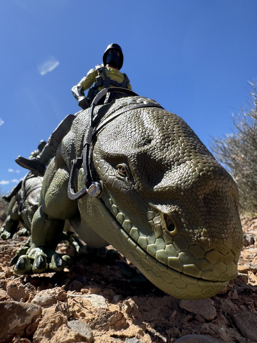 CletusOfCobra's tweet photo. Python Patrol #cletusthedesertcobraofficer #chadsjoesandcobras
#Cobra #GIJoeClassified #Gijoe #cobraclique
#gijoeisthere #GIJoeARealAmericanHero #6inch #6inchscale #Hasbro #GridironStudios #GridironProps #PythonPatrol #Dewback https://t.co/id4vN9eWi2