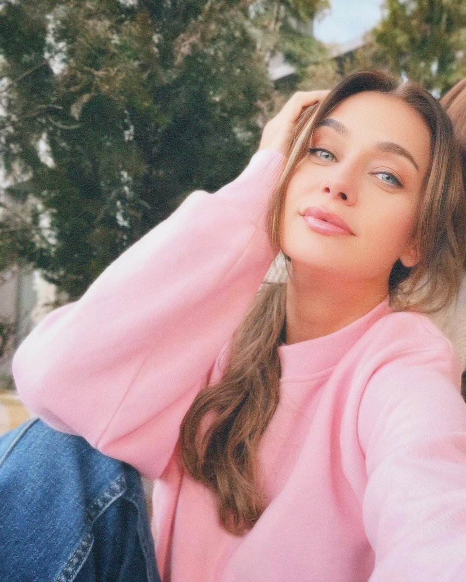 Benim çileğim 🍓♥️✨ <a href="/cigdembaturs/">cigdembatur</a>