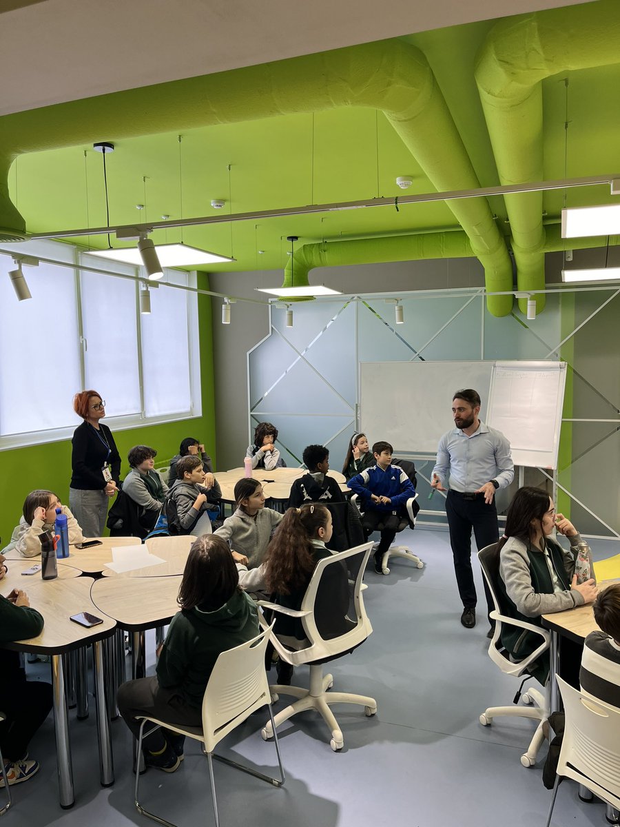 HIS_Pastoral's tweet photo. Our 6E class at @HIS_Moldova had a great day visiting the #OKFoundation for Financial Education! We talked about money, values, and financial literacy and had a great time playing the auction game #GlobalMoneyWeek2024 #LearningIsFun https://t.co/6T3krA3ORv