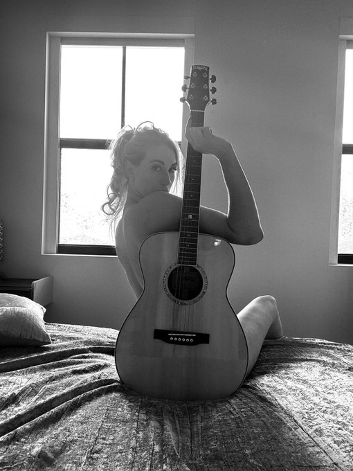 🖤 https://t.co/hldfgsX4Qq