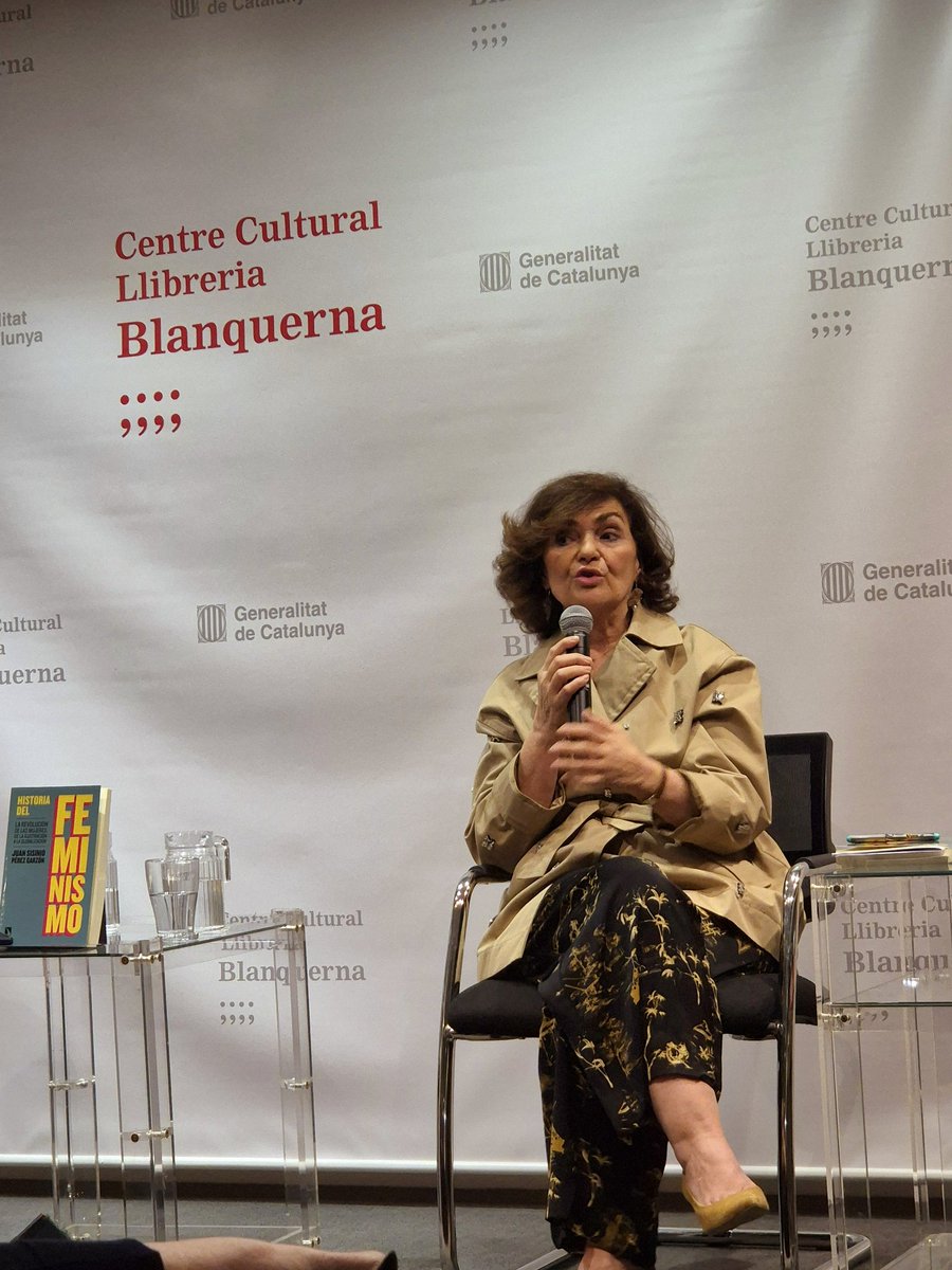 Que gran trabajo. 'Historia del feminismo' es un verdadero manual de un prestigioso historiador, como es Juan Sisinio Pérez Garzón, comprometido con la lucha histórica de las mujeres. Gracias por invitarme a presentarlo con Cristina Almeida en @CCLBlanquerna