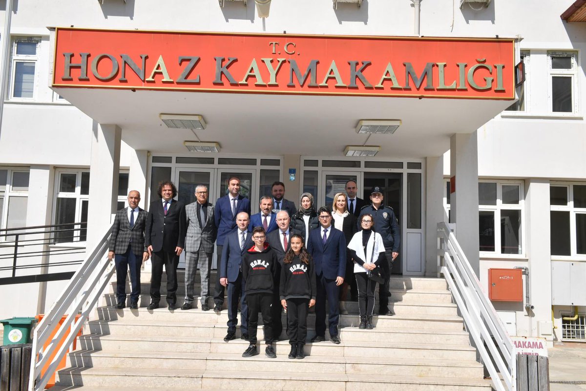 Honaz İlçe Nüfus Müdürlüğü (@honaznufus) on Twitter photo Denizli Valimiz Sayın Ömer Faruk COŞKUN, Kaymakamımız Sayın Serkan KAYA' yı makamında ziyaret etti.
<a href="/miaserkankaya/">Serkan Kaya</a> Denizli Valimiz Sayın Ömer Faruk COŞKUN, Kaymakamımız Sayın Serkan KAYA' yı makamında ziyaret etti.
<a href="/miaserkankaya/">Serkan Kaya</a>