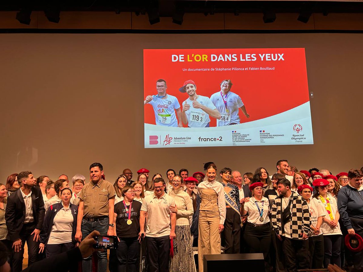 auroreberge's tweet image. "De l'or dans les yeux" 🏅

Un film magnifique où la différence est une force et la bienveillance la règle !

Bravo aux @SpecialOlympics, à @ALJ, @SPillonca et Fabien Bouillaud de leur avoir si bien rendu hommage. Tout en justesse, émotion et humour.