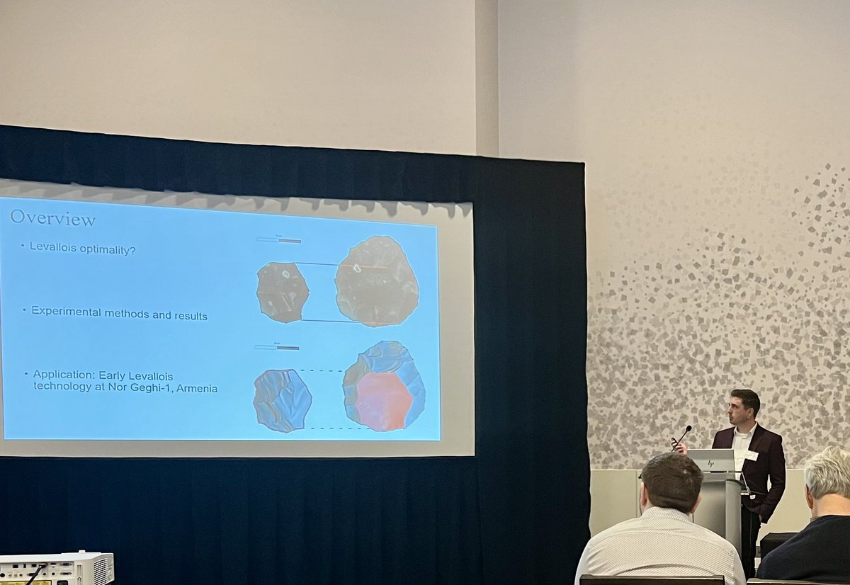 UConn Anthropology alum and current Visiting Assistant Professor @BoiseStateANTH Dr. Jayson Gill (@JaysonGillPaleo) presenting research on measuring the optimality of early Levallois technology at the PaleoAnthropology Society meetings in LA. #paleo2024 #paleos2024 #archaeology