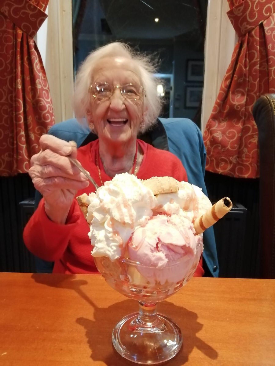 katiedee1987's tweet photo. To anyone emotionally affected by the awful @alzheimerssoc advert; I introduce my great Grandma, 96 years young and living with #Dementia. Yes at times she forgets and gets anxious, down, frustrated etc. But she very much lives and we haven’t ‘lost’ her. No eulogy here thanks 😊 https://t.co/KgxNJpBey2