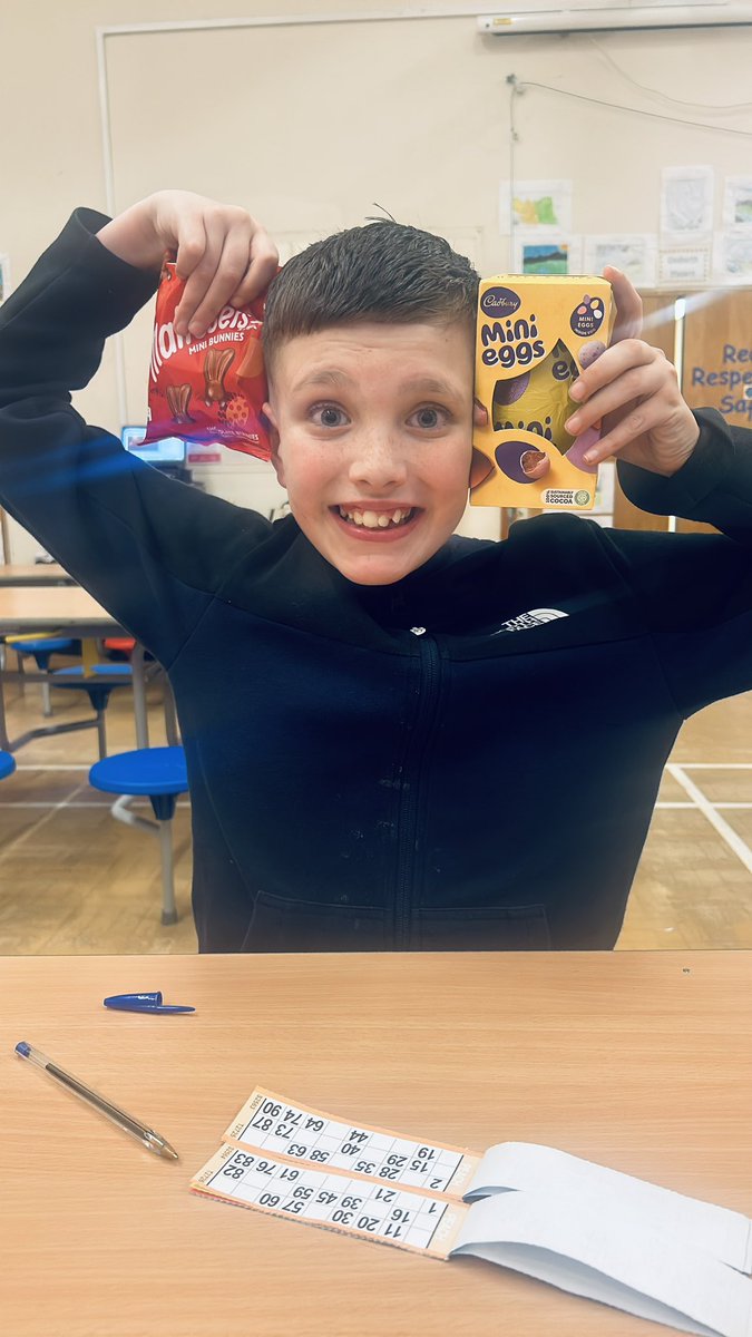 Zachary loved the Bingo tonight @YsgolMaesglas and asked if we can go every week 😂 Thank you to everyone who organised it