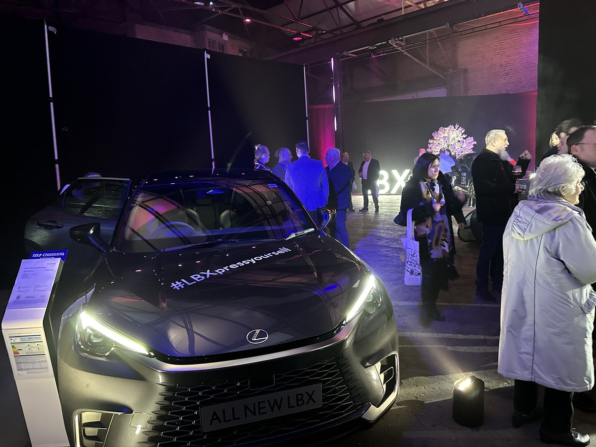 We’ve had a fantastic evening with @LexusLiverpool for the VIP launch of their all new LBX🎉 Guests were treated to a truly memorable evening, with delicious canapés from Etsu🥢and drinks in full flow🥂, as well as a brilliant support cast of local independent artists❤️