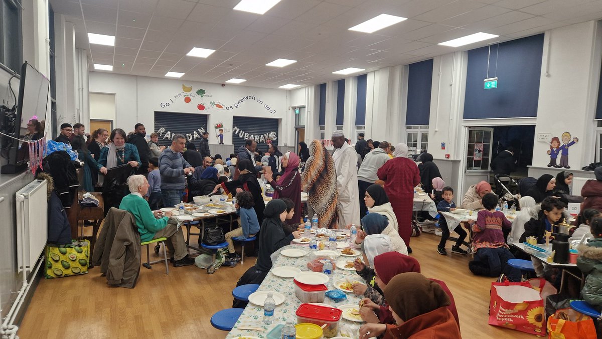 nppschool's tweet photo. Thank you so much to all the families who joined us at our Iftar this evening. It was so lovely to see you all there. https://t.co/yAxYIbo3zu