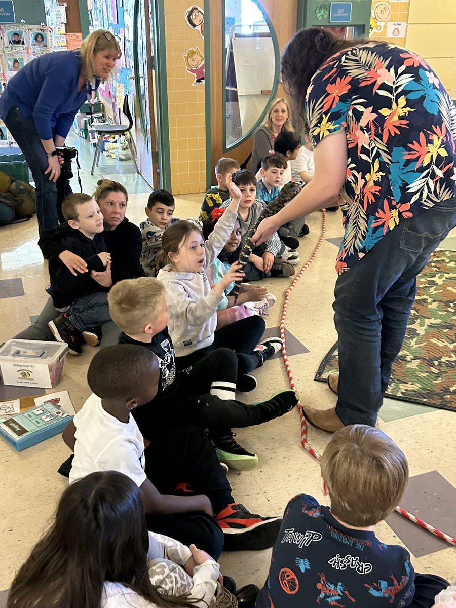 “Curiosity is one of the great secrets of happiness.” -Bryant McGill
Our first graders had a wonderful time exploring with Curious Creatures today!  Thank you <a href="/PeabodyEd/">PeabodyEd Foundation</a> for the grant for this opportunity!