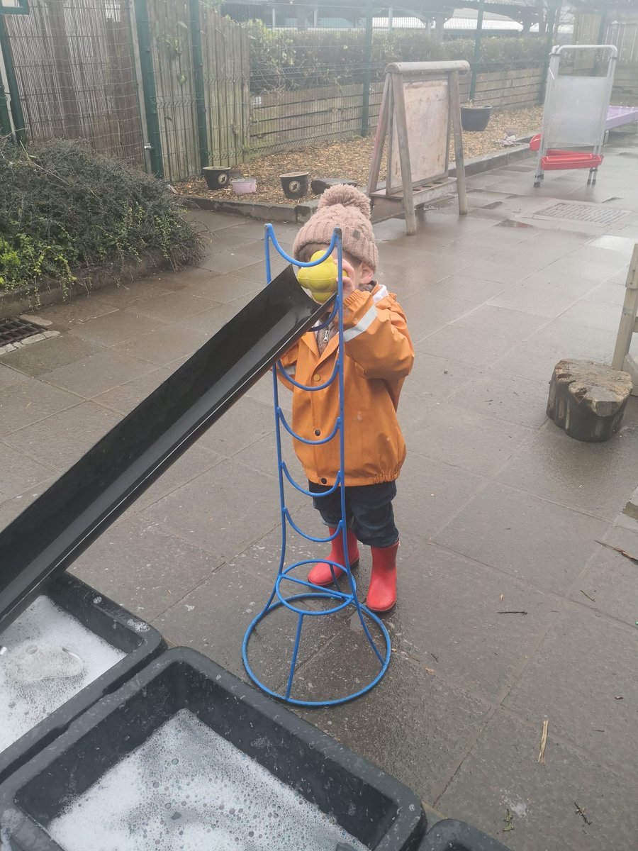 TCSoA_Nursery's tweet image. Rainy days and fun days alway keep us busy and happy ☺️ #rainplay #puddlesuits #happychildren