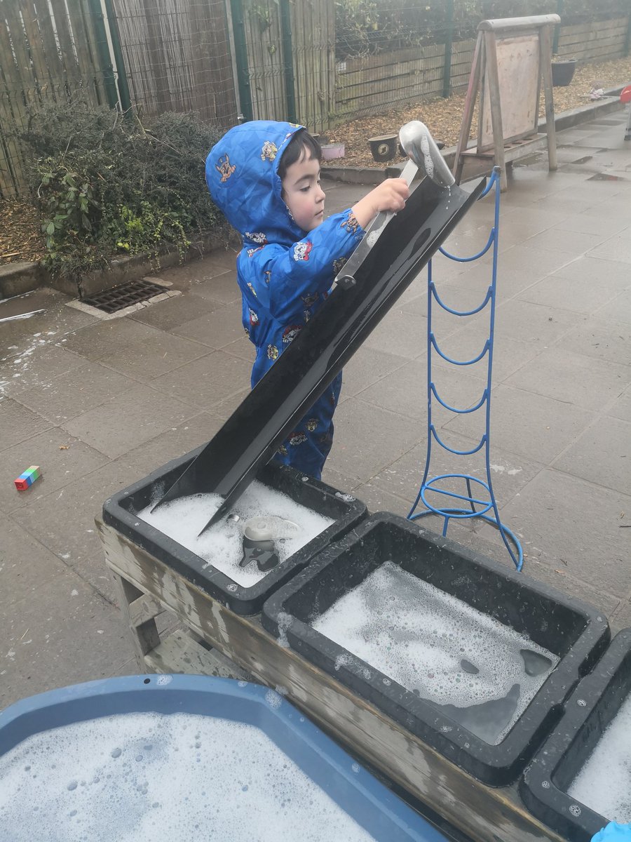 TCSoA_Nursery's tweet image. Rainy days and fun days alway keep us busy and happy ☺️ #rainplay #puddlesuits #happychildren