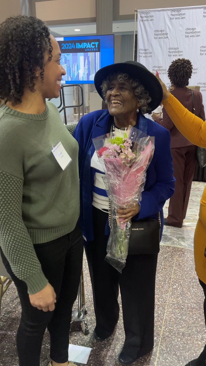 Thank you to @ChiFdn4Women for women for a wonderful event last night! It was a night to celebrate all the 2024 Impact Awards Honorees, the work they have done to help women in Chicago, and the path they are paving for future women and girls. Congratulations to all the honorees!