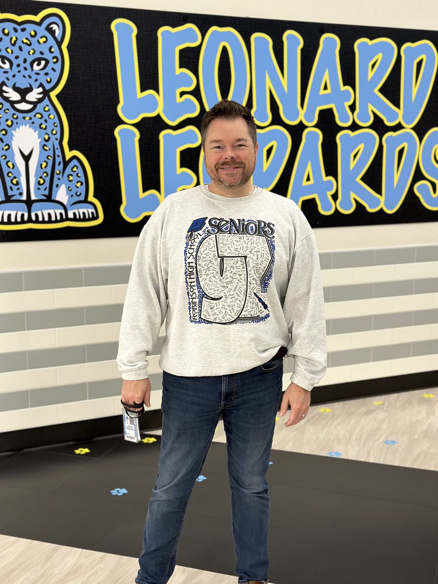 It’s Throwback Thursday for the Leopard Staff!  Our principal, <a href="/MrSowders/">Mr. Sowders</a>, found his <a href="/robinsonisd/">Robinson ISD</a> High School senior sweatshirt to wear! Don’t tell him, but we think it’s an antique! 😂 🩵💛