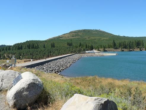 TruckeeTravel's tweet photo. I Love Boca Reservoir in Truckee, California!  It is one of the less crowded Truckee Lakes and is very peaceful! Great place to camp, picnic or take your dogs for a walk or swim!

https://t.co/pfhJj5XNlm

#BocaReservoir #Truckee #TruckeeCA #TruckeeTravelGuide #TruckeeLakes #Camp https://t.co/CGMNqKOj9J