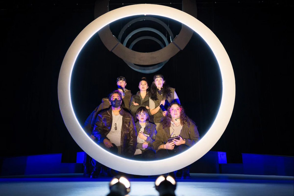 Mosquitoes by Lucy Kirkwood
DIRECTOR Karen Traynor
SET DESIGNER Emma Thompson
COSTUME Michelle Shaw
LIGHTING DESIGNER Jo Dawson
SOUND DESIGNER Adam McCready