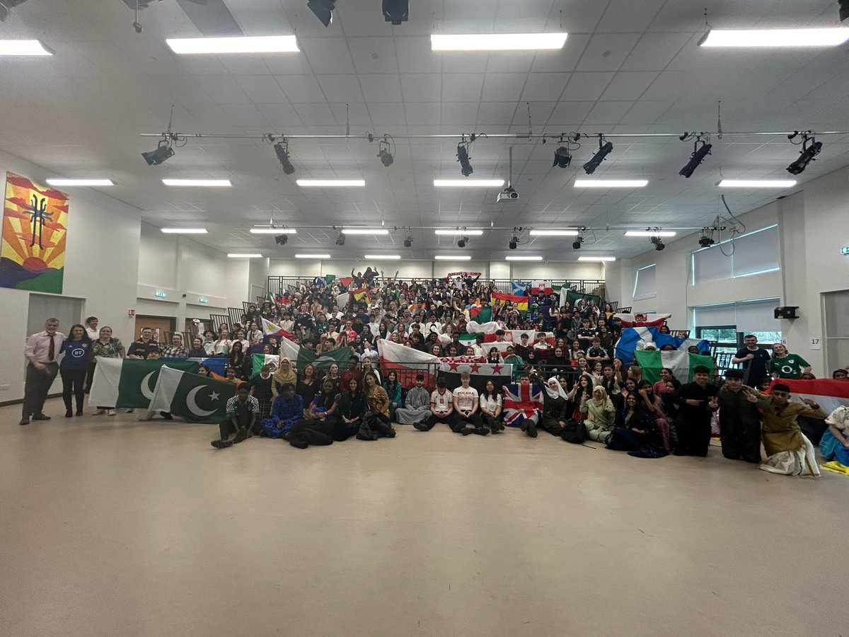 When a school community comes together to celebrate diversity.. 💜

Holy Rood’s Culture Day 2024 🗺️ 

#SchoolCommunity #CelebrateCulture