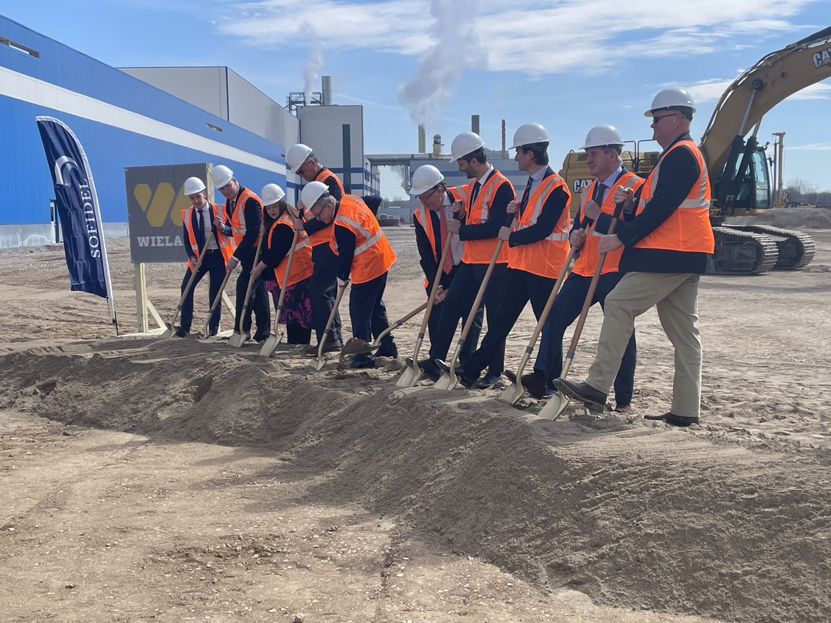 P3Progress's tweet image. Very exciting day for Sofidel and Pickaway County! Today we celebrated the groundbreaking for Sofidel's expansion which includes a $185 million dollar investment and the creation of 100 additional jobs. Congratulations, @Sofidelsharing !