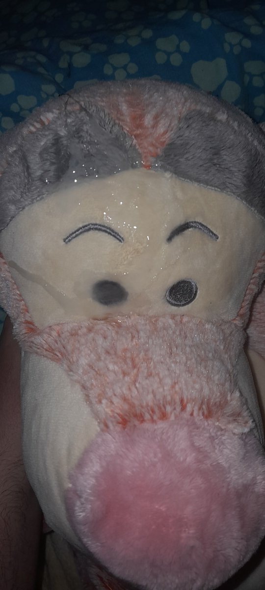 Furry18704927's tweet photo. #plush #plushcum #plushophilia #plushie #cumonplush https://t.co/PeO8nilywn