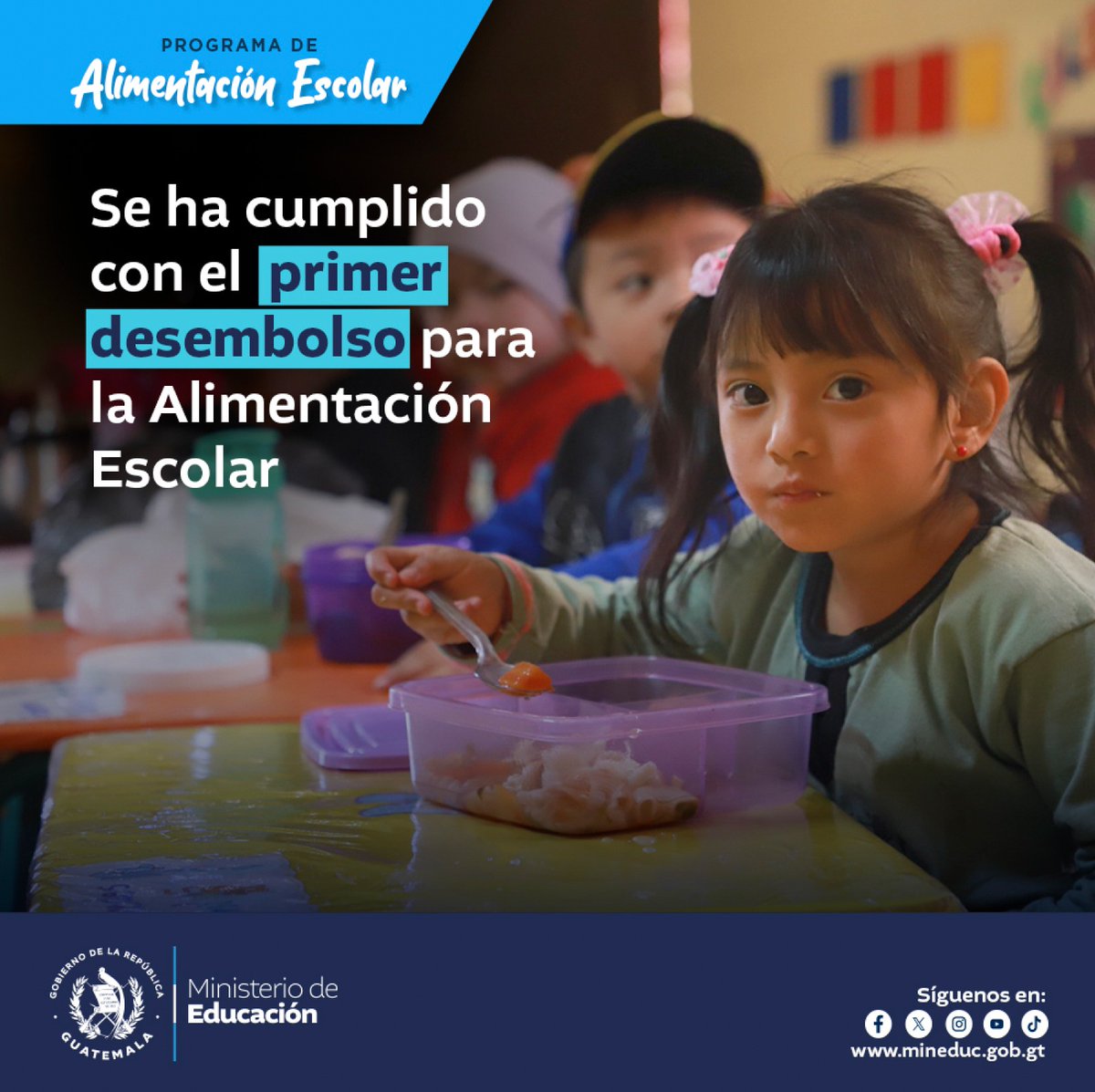 MineducGT's tweet photo. Estudiantes de todos los niveles son beneficiados con la #AlimentaciónEscolar.

Cumpliendo con la Ley de Alimentación Escolar.

#MineducSaleAdelante
#ProgramasDeApoyo https://t.co/p7QrTbz0U3
