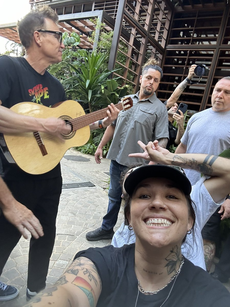 Marcela Sanches ✞ tweet media